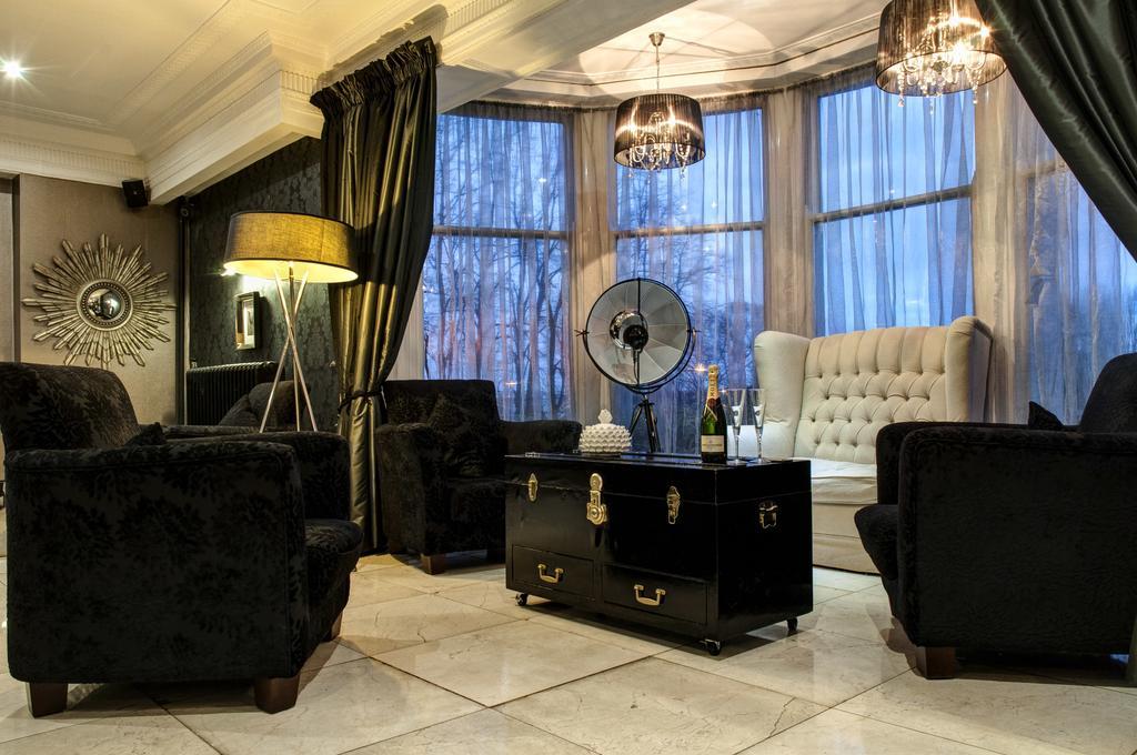 Oyo Clayton Lodge Newcastle-under-Lyme Extérieur photo