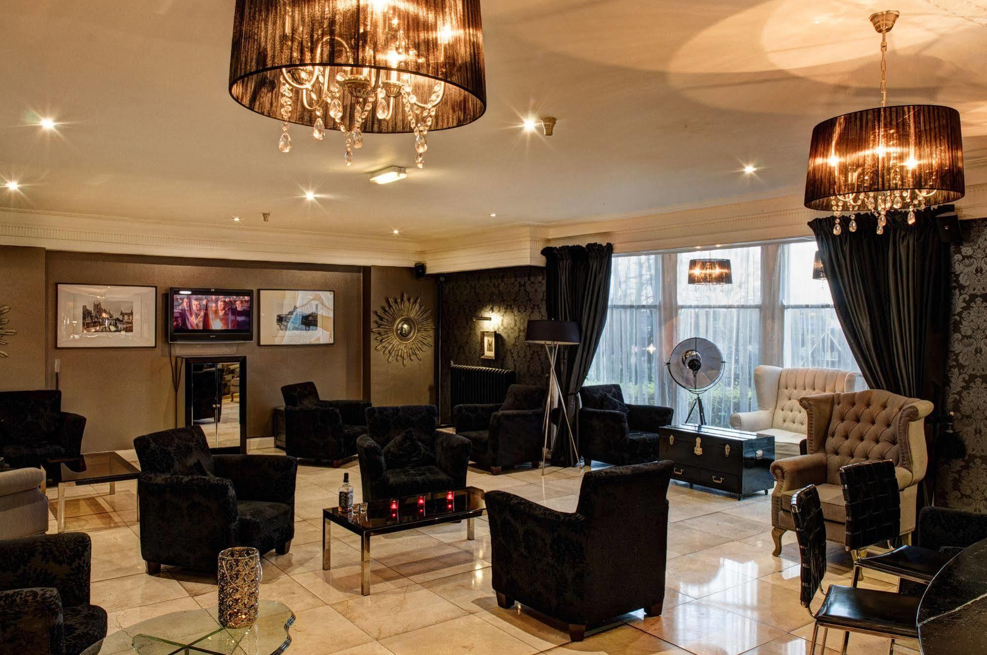 Oyo Clayton Lodge Newcastle-under-Lyme Extérieur photo