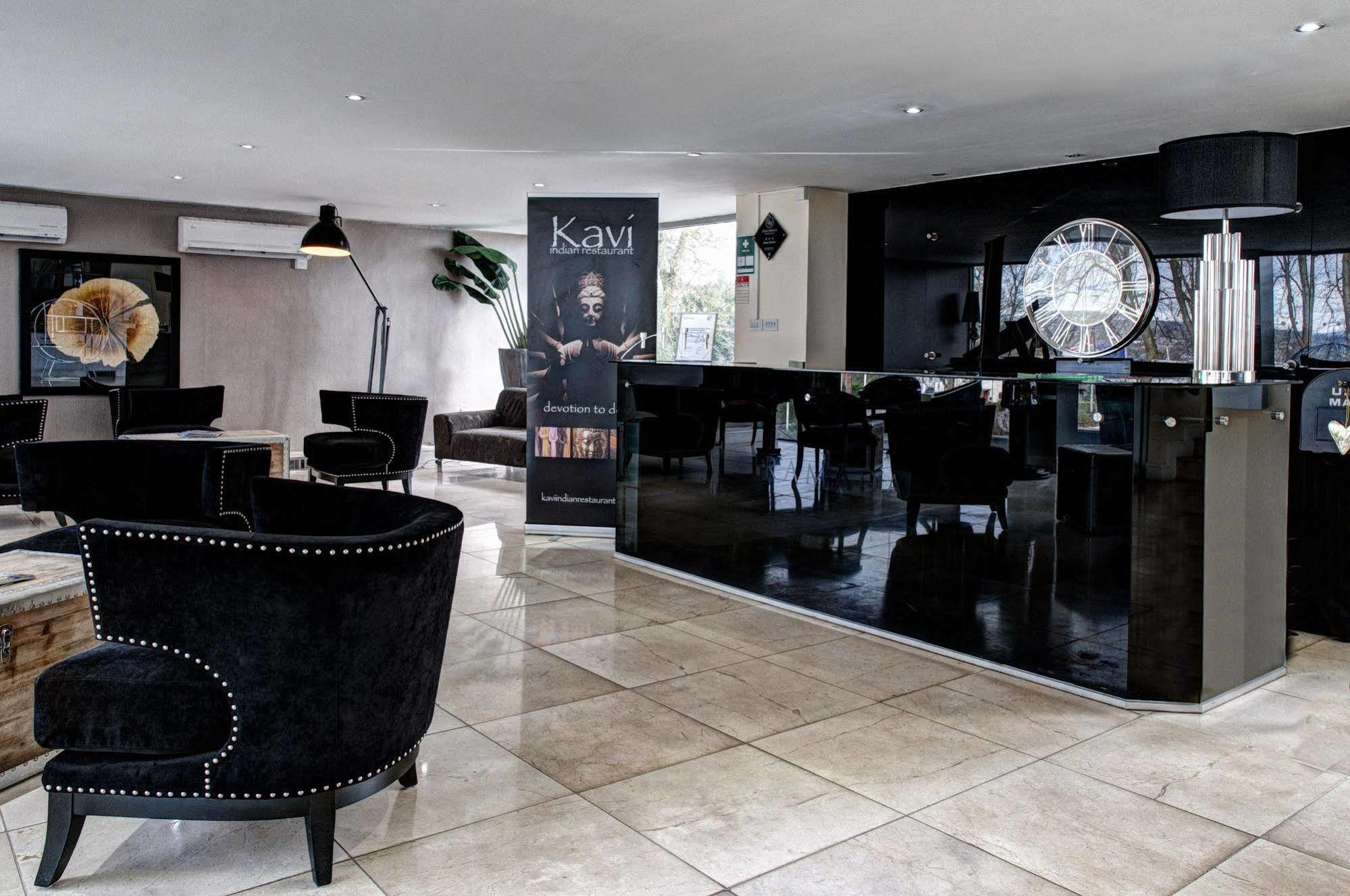 Oyo Clayton Lodge Newcastle-under-Lyme Extérieur photo