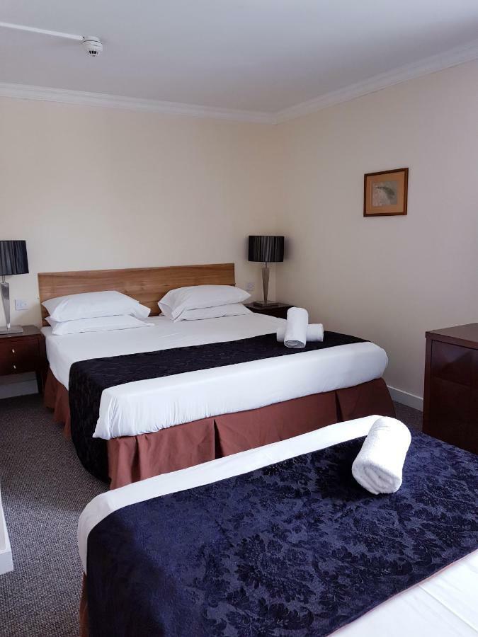 Oyo Clayton Lodge Newcastle-under-Lyme Extérieur photo